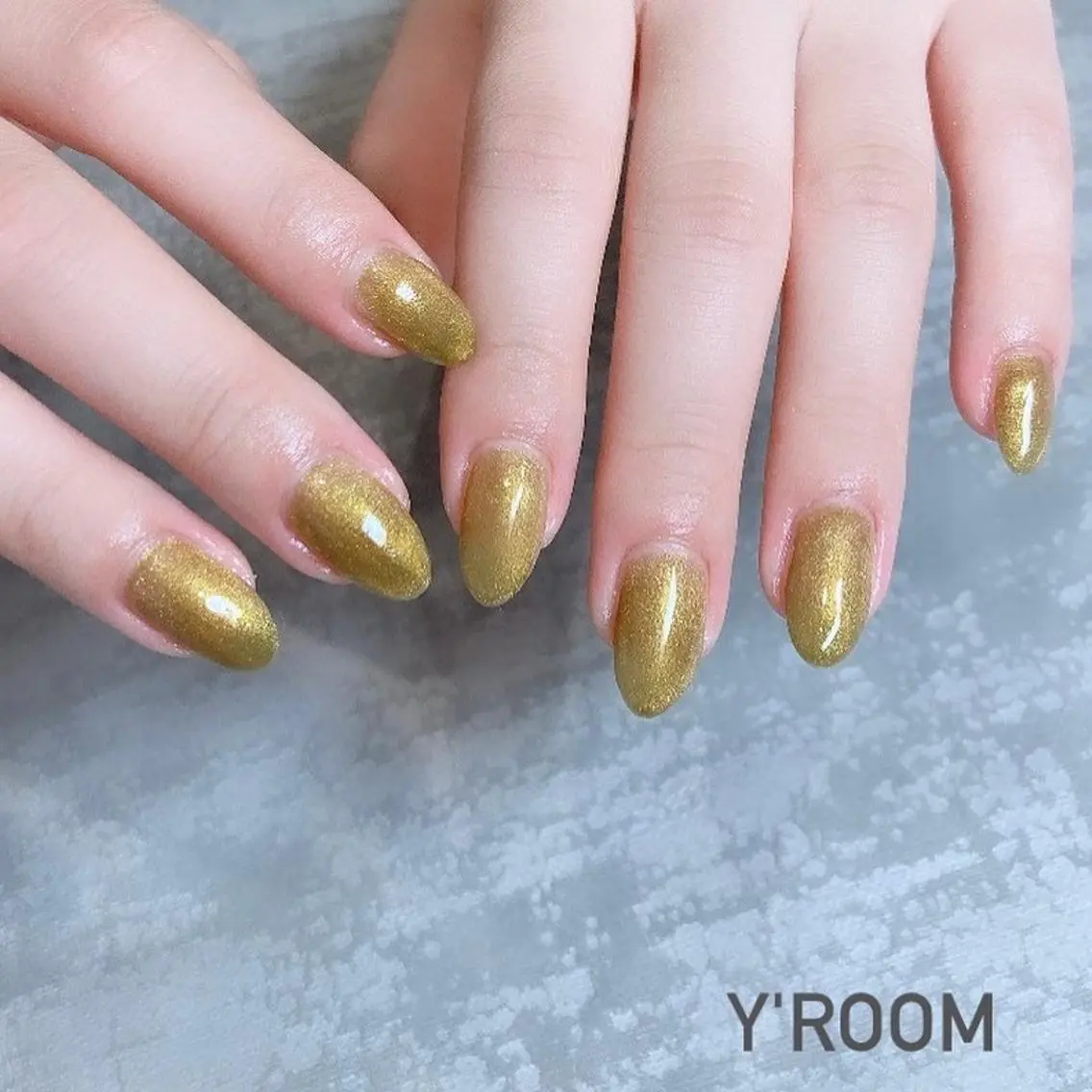 ネイル オーロラネイル フラッシュネイル フットネイル ジェルネイル 氷ネイル・うるうるネイル ハンドネイル YUKA （ネイリスト）のネイルデザイン