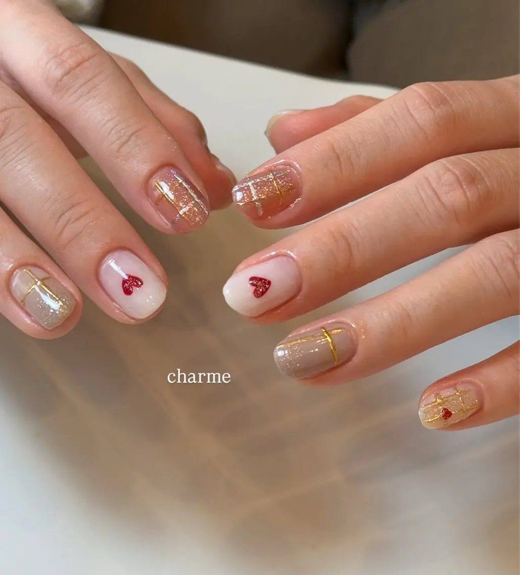 ネイル ハンドネイル フットネイル nailsalon charmeのネイルデザイン