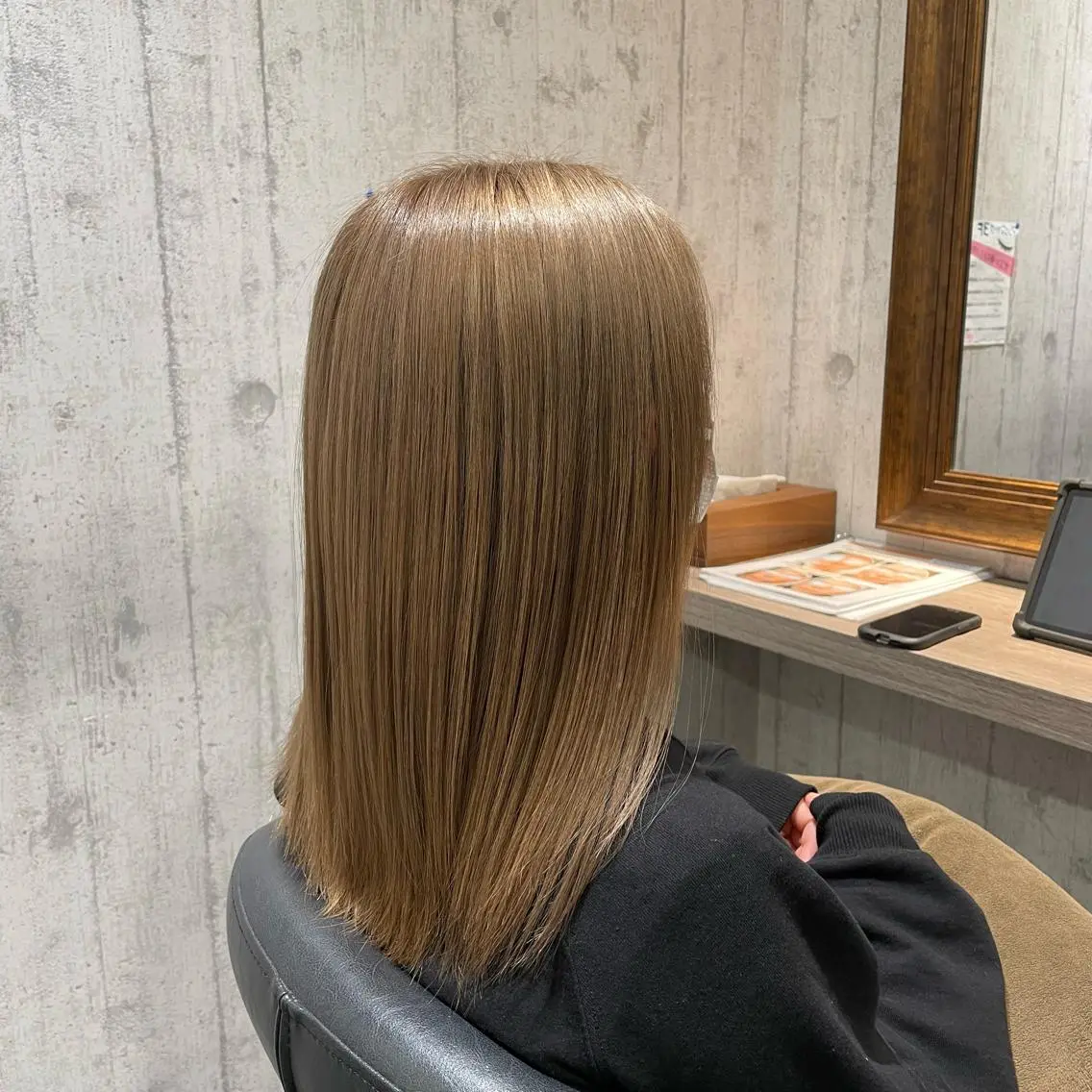 セミロング カラー ベージュカラー ミルクティーベージュ カット ヘアカラー Wataru 髪質改善カラー💎のヘアスタイル
