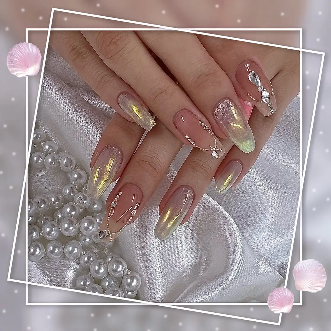 ネイル グラデーション キラキラネイル 韓国ネイル マグネットネイル ピンク ハンドネイル ハンドケア Chill Nailsalonのネイルデザイン