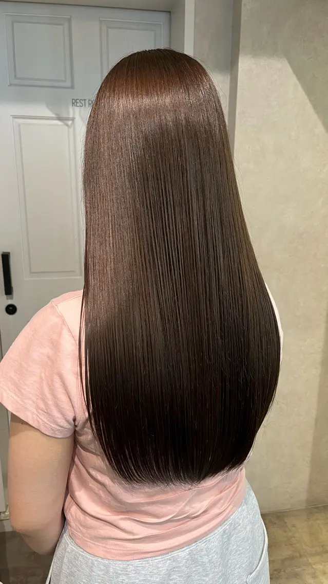 ミディアム カラー 切りっぱなしボブ ブリーチ ダブルカラー イヤリングカラー ハイライトカラー ヘアカラー HARUKI🏔️/ メンズ/透けブラウンのヘアスタイル
