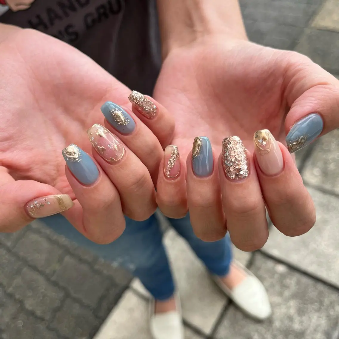 ネイル ブルー nailsalon maluriのネイルデザイン