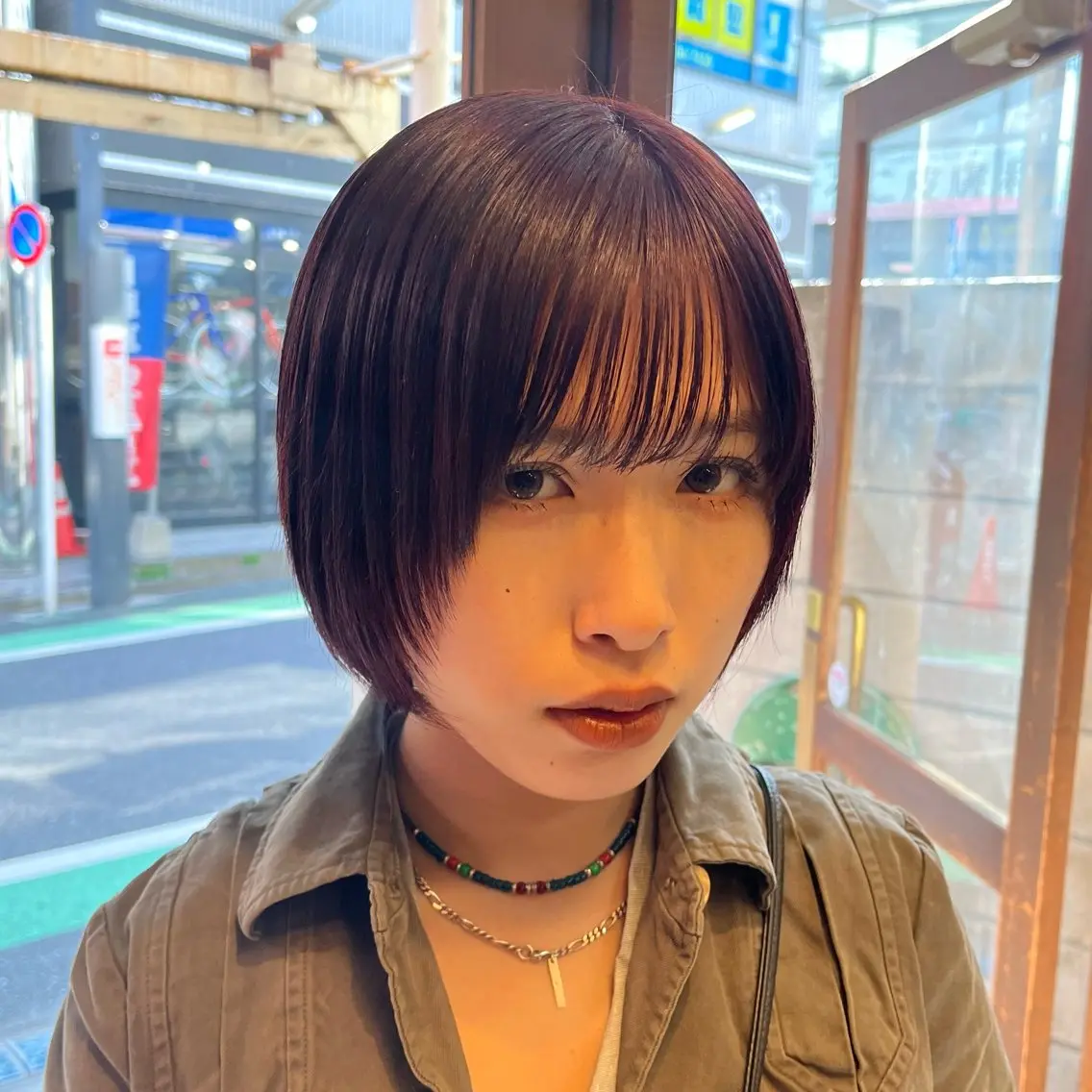 ショート カラー 最強デザインカラー/ ブリーチ/アヤミ🌟のヘアスタイル