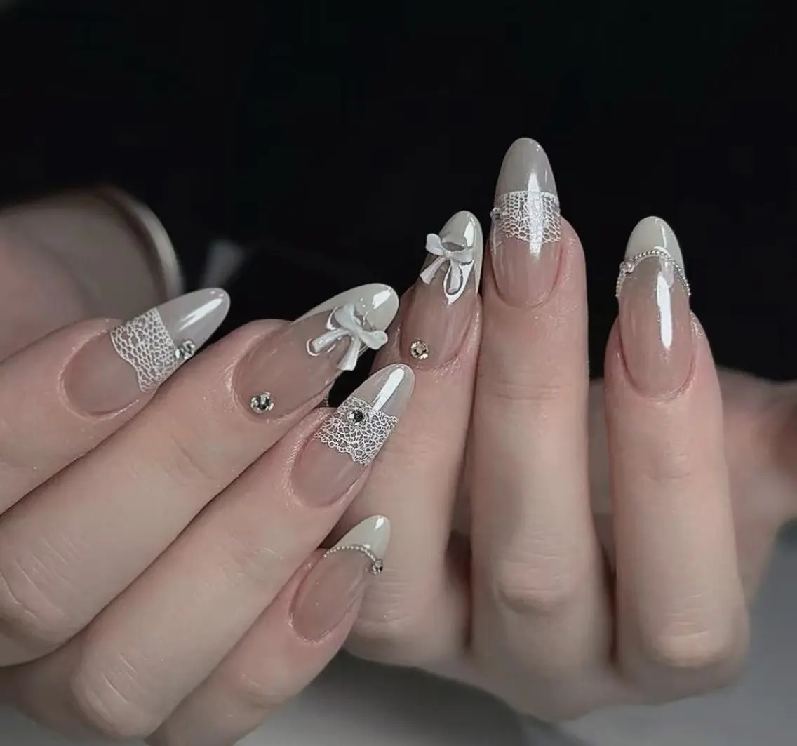 ネイル ハンドネイル 🎀 Ayaka_nailのネイルデザイン