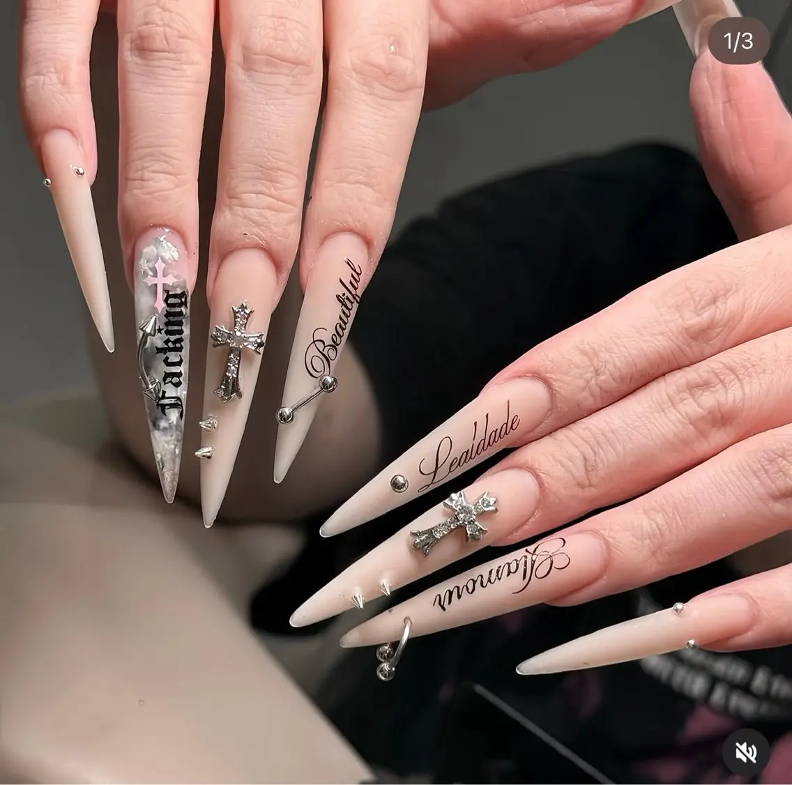 ネイル べっ甲ネイル チークネイル フラッシュネイル フラワーネイル フットネイル ハンドネイル Rin Nail Shinokuboのネイルデザイン