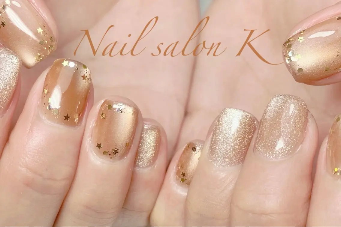 ネイル フラッシュネイル ゴールド ホログラムネイル マグネットネイル ハンドネイル Nail Salon K 🧸美爪育成のネイルデザイン