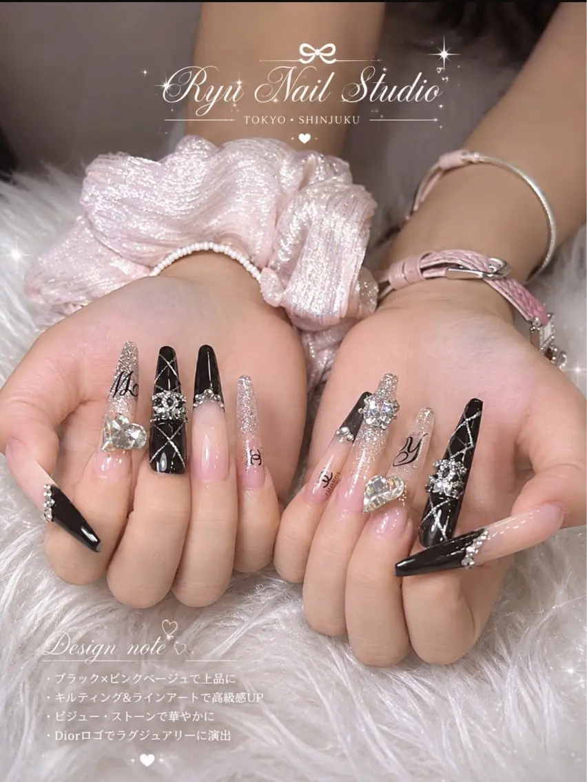 ネイル アートネイル フレンチネイル ジェルネイル キラキラネイル ニュアンスネイル ハンドネイル Ryu Nail YukiChanのネイルデザイン