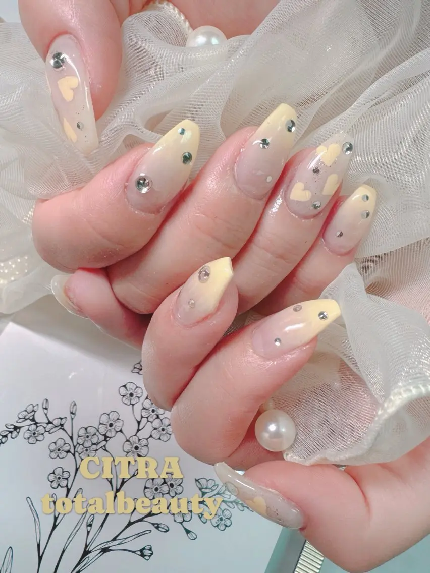 ネイル ハート 持ち込み ハンドネイル CITRAtotal beautyのネイルデザイン