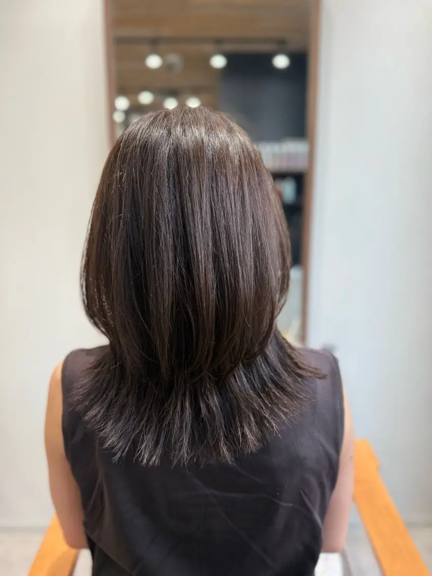セミロング カット ヘアカラー トリートメント 🌺海外レイヤー /艶髪🌺舟橋瑞稀のヘアスタイル