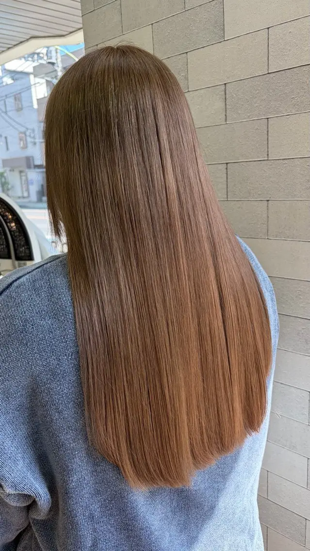 カラー ブリーチ ダブルカラー 🩶PEQSS🩶 瓦井 沙奈のヘアスタイル