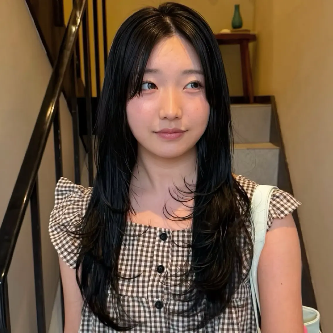 ロング カラー 透明感カラー カット ヘアカラー トリートメント 中村 彩音のヘアスタイル