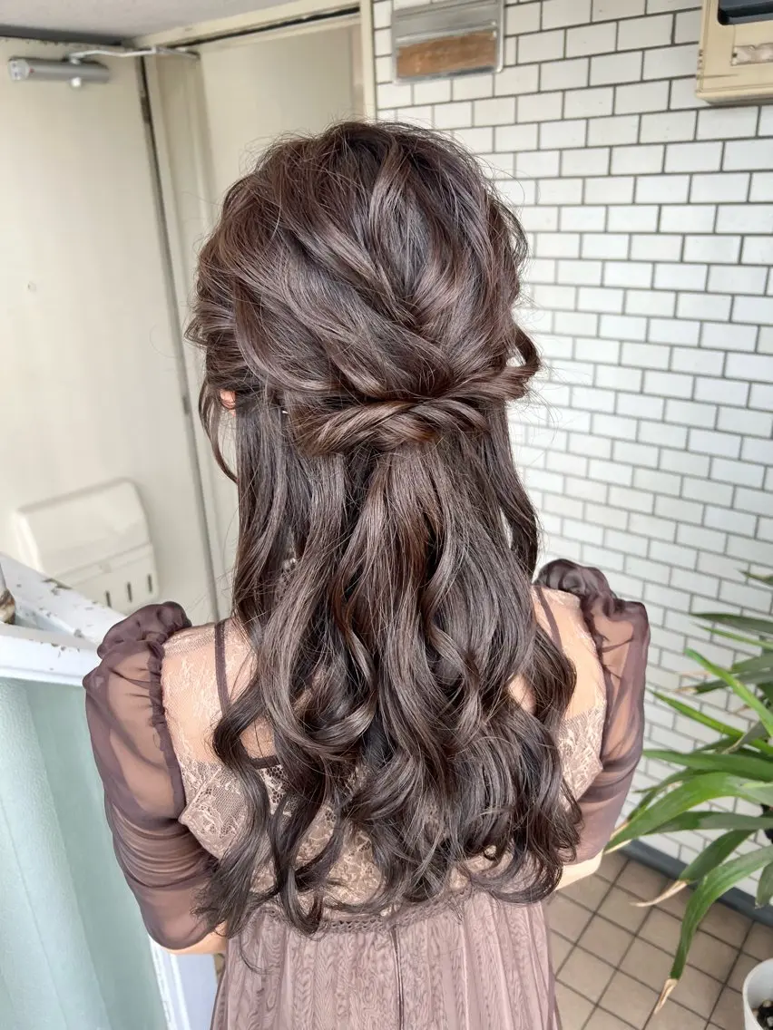 ヘアアレンジ ハーフアップ ヘアセット 大人可愛いヘアメイク 💋🧚‍♀️しずかのヘアスタイル