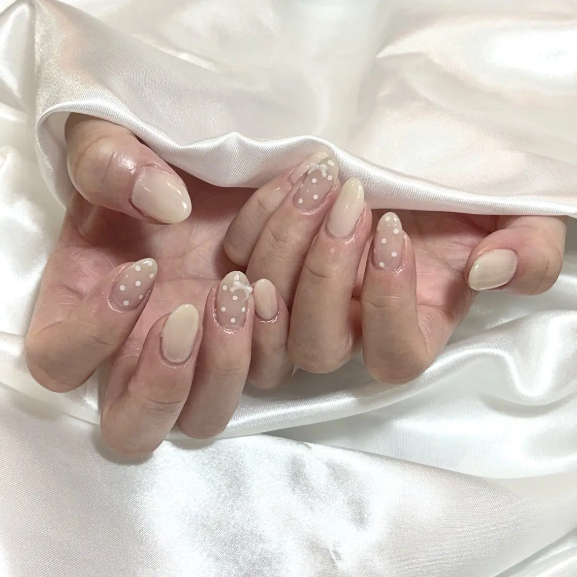 ネイル ハンドネイル Glycine moekaのネイルデザイン