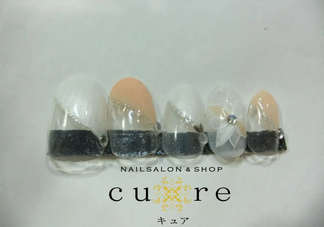 ネイル ジェルネイル ネイルサロン Cureのネイルデザイン