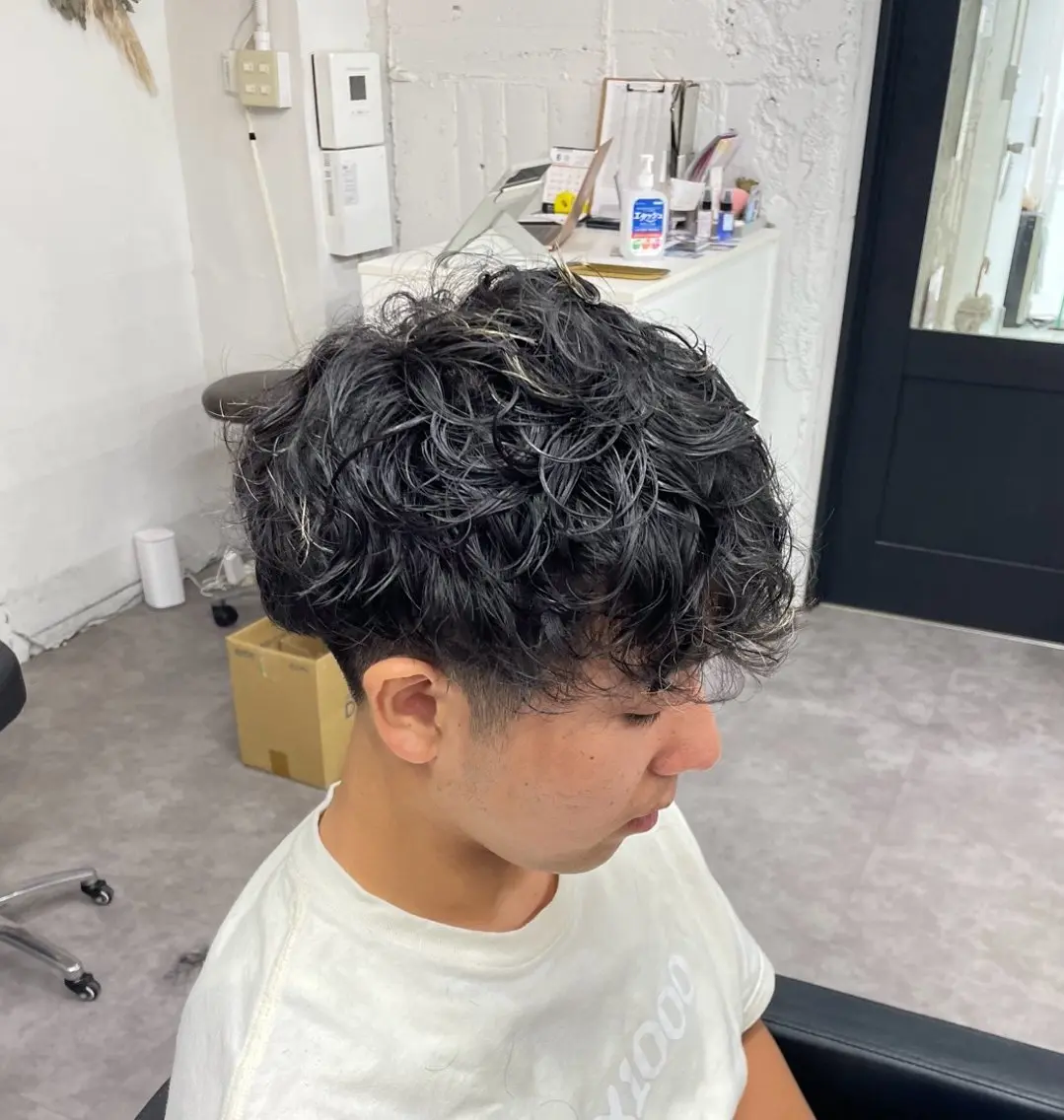 パーマ メンズ いちかわ ことねのヘアスタイル