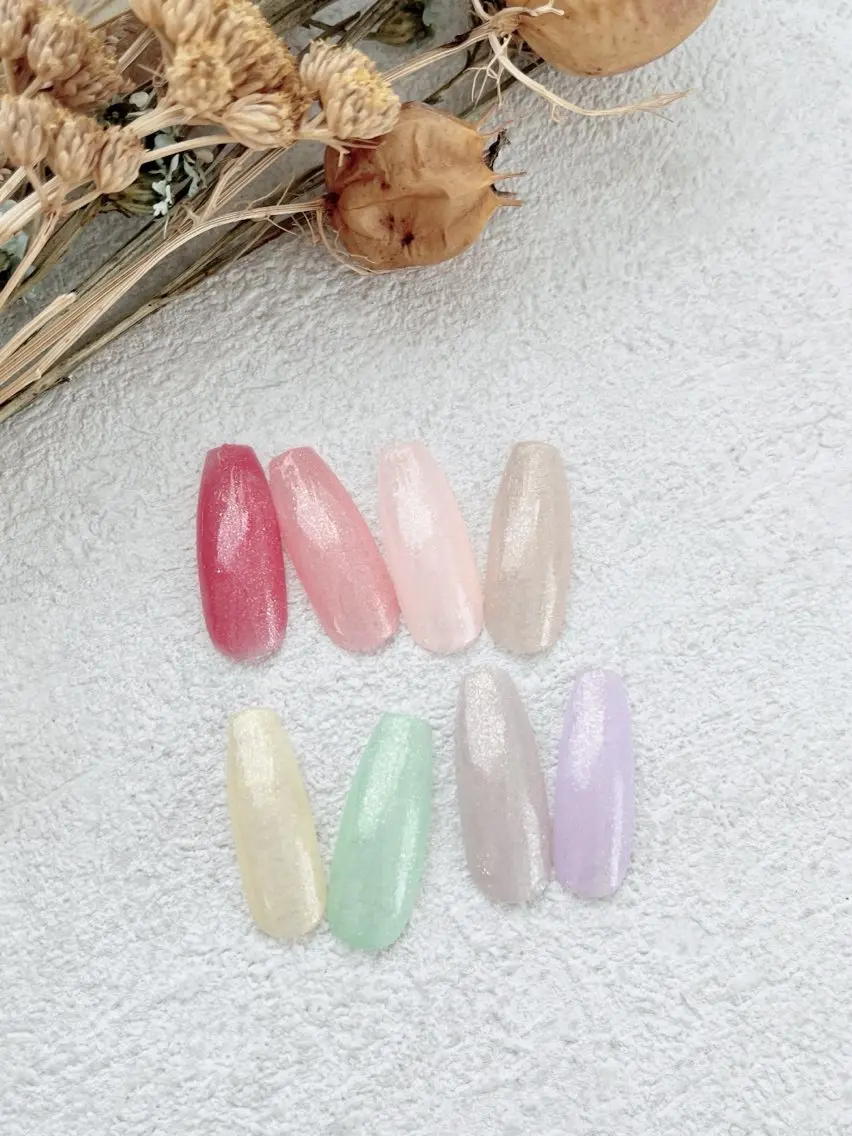 ネイル ゴールド キラキラネイル パステルネイル 春ネイル nailsalon anrireのネイルデザイン