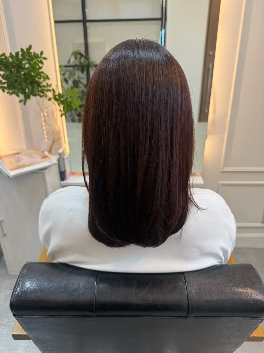 セミロング ヘアカラー Queens Yukikoのヘアスタイル