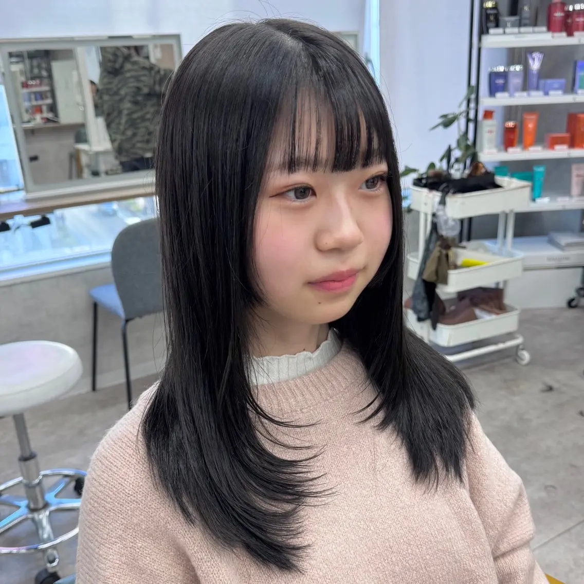 セミロング JUNSHIN🦋 ヘアセット／カラーのヘアスタイル
