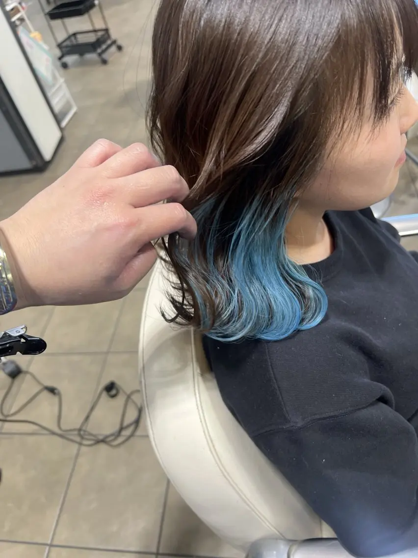 ミディアム カラー ブリーチ メンズ レイヤー ウルフ 弓木啓輔のヘアスタイル
