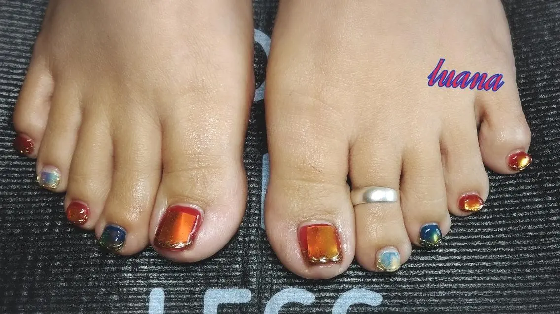 ネイル LUANA TAKAHASHIのネイルデザイン
