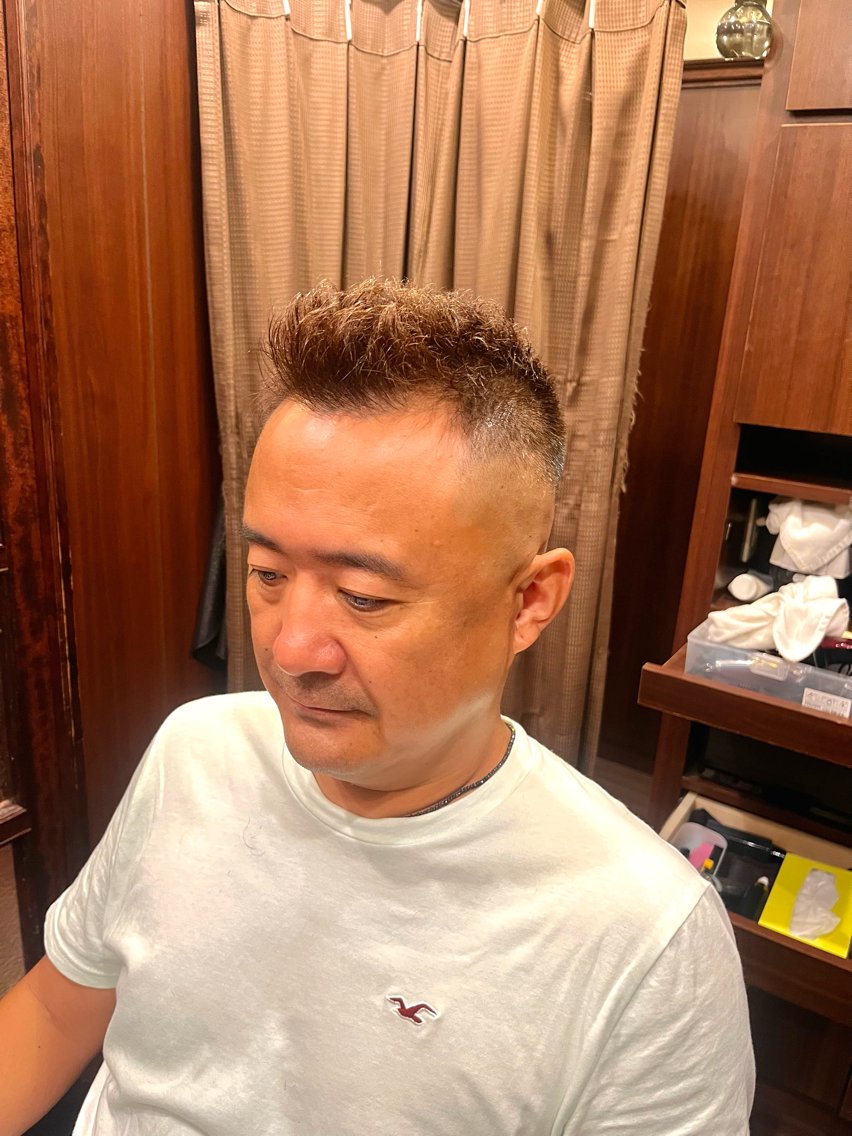 メンズ ヒロ銀座川崎 志田健介のヘアスタイル