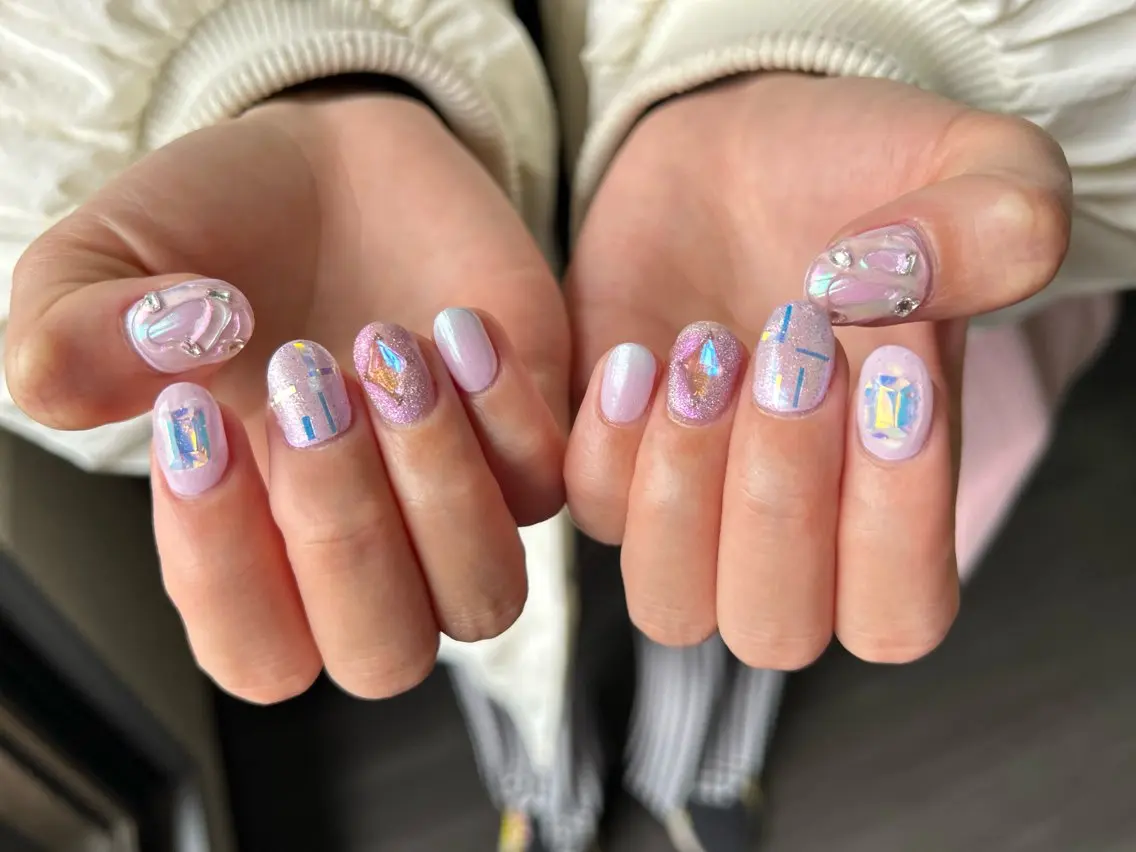 ネイル ハンドネイル フットネイル ✴︎ Delightのネイルデザイン