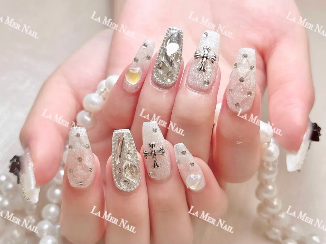 ネイル ハンドネイル ハンドケア La Merのネイルデザイン