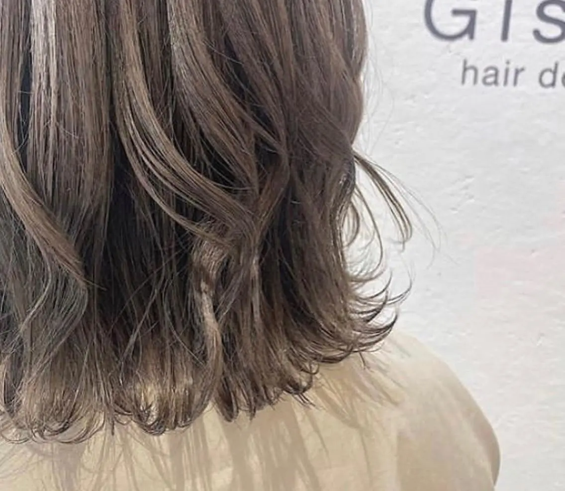 ショート カラー jill by gisel＿のヘアスタイル