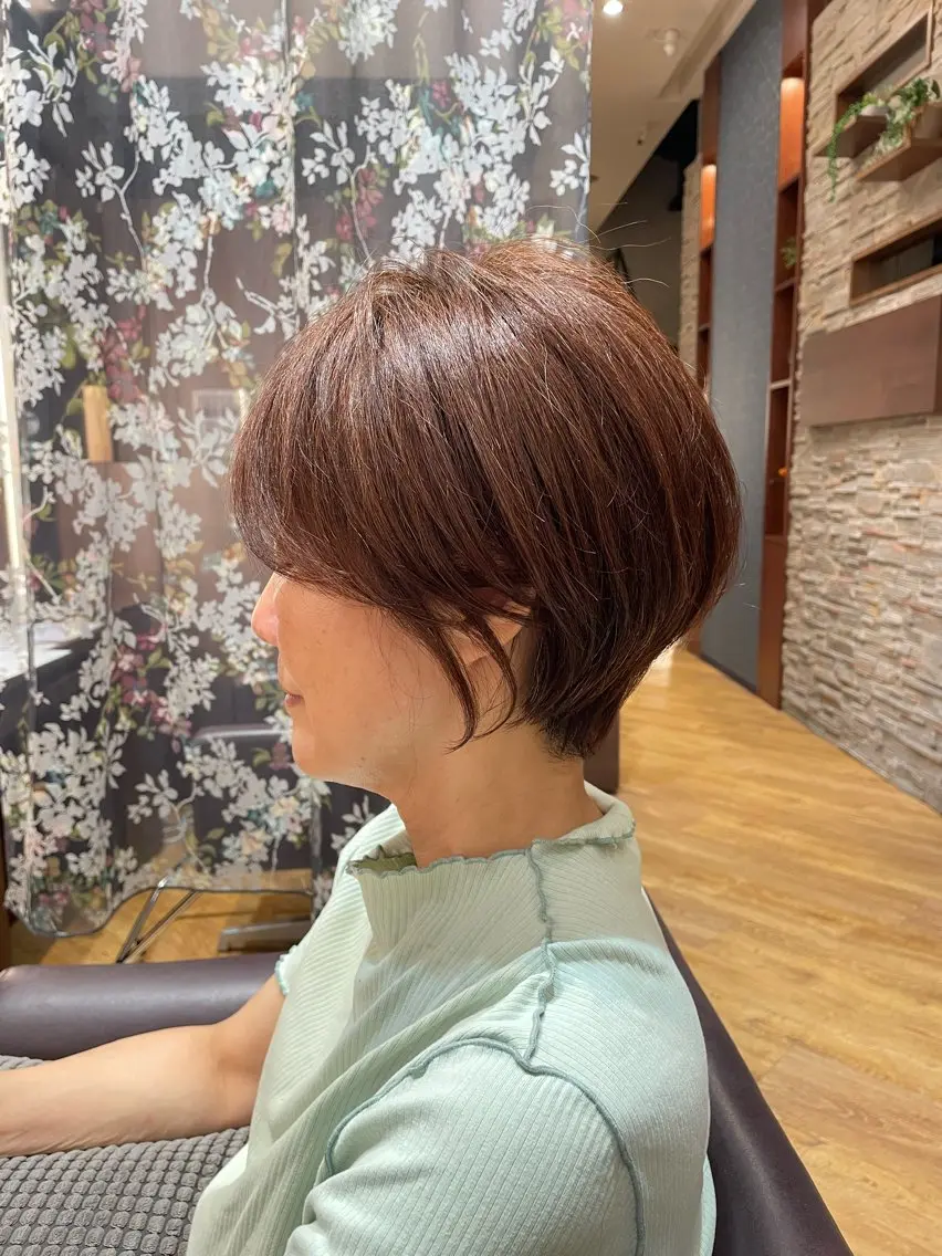 ショート ショートヘア 柴田 穂乃香のヘアスタイル