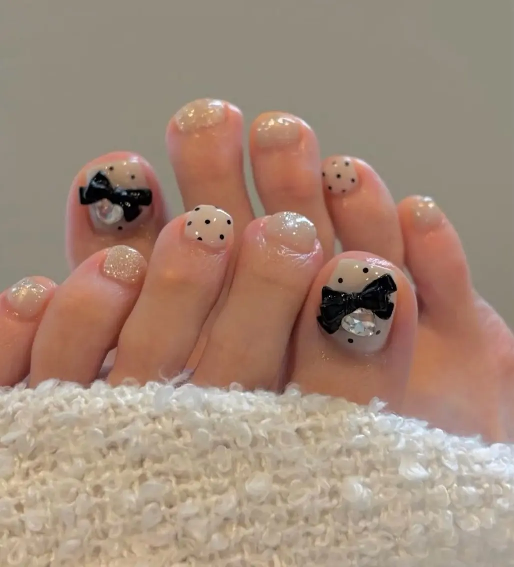 ネイル フットネイル Luvia Ginzaのネイルデザイン