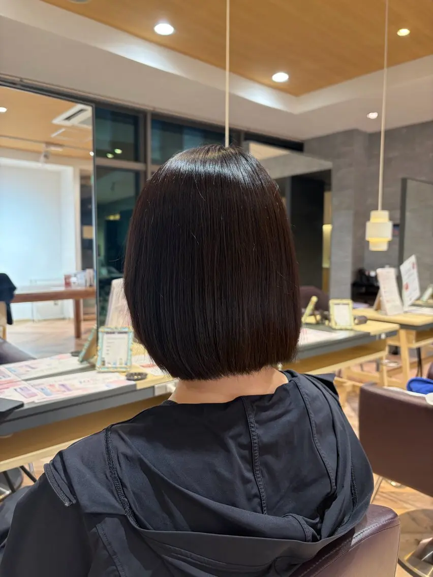 カラー 黒髪 ヘアカラー 菊地 楓のヘアスタイル