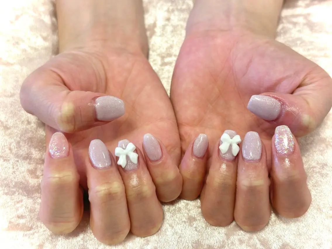 ネイル オーロラネイル ラメ(グリッター) パープル もか🫧 博多tru nailのネイルデザイン