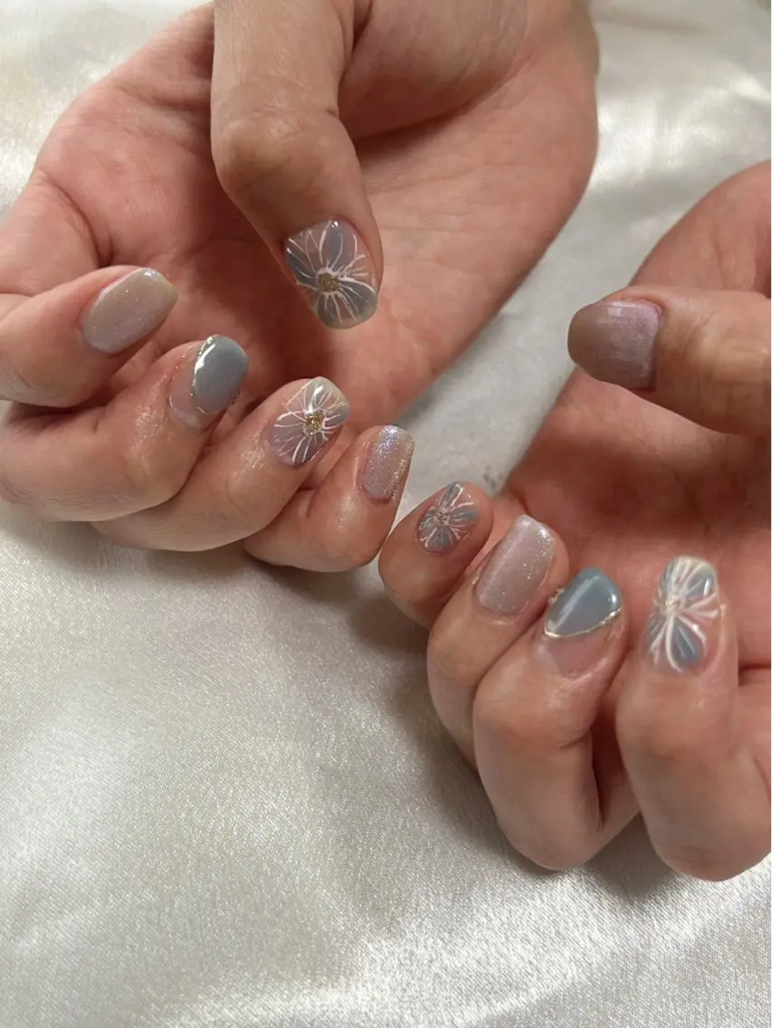 ネイル オーロラネイル フットネイル フレンチネイル ジェルネイル マグネットネイル ハンドネイル kiki nail たまプラーザのネイルデザイン