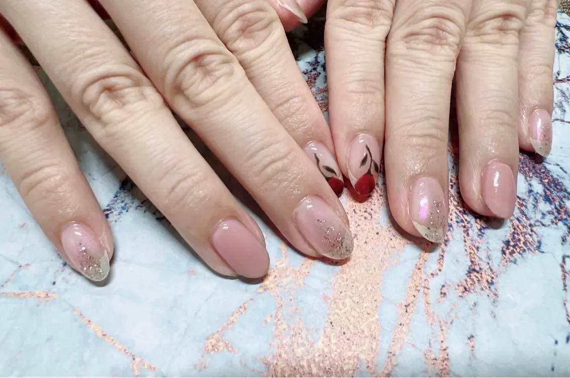 ネイル mogunail &blowのネイルデザイン