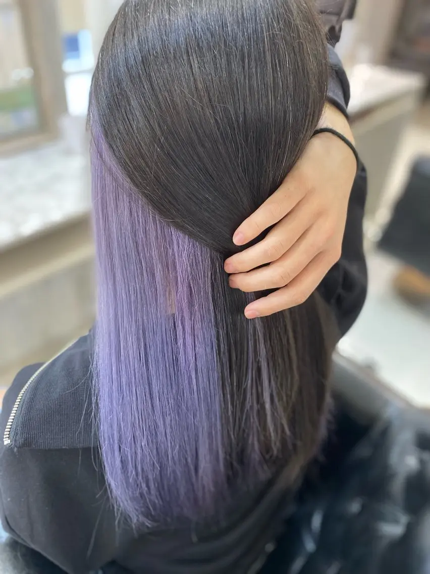 🌷イヤリングカラーorインナーカラーorアンブレラカラー(ケアブリーチ使用❕)🌷＆トリートメント️🫧の写真