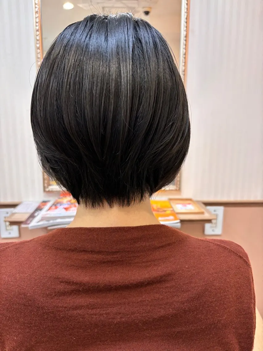 ショート 山田 愛のヘアスタイル