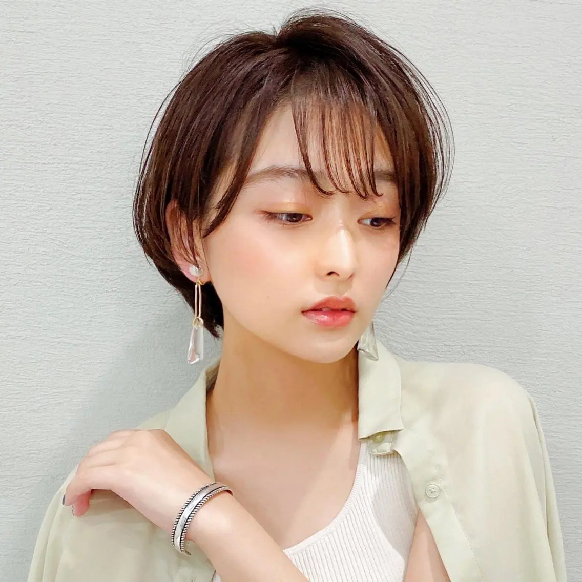 ショート カラー パーマ ヘアアレンジ キッズ ネイル マツエク・マツパ ショートヘア トリートメント ニュアンスネイル ショートネイル ニュアンスパーマ カット ヘアカラー トリートメント ショートの神✨AFL OAT 井上康平のヘアスタイル