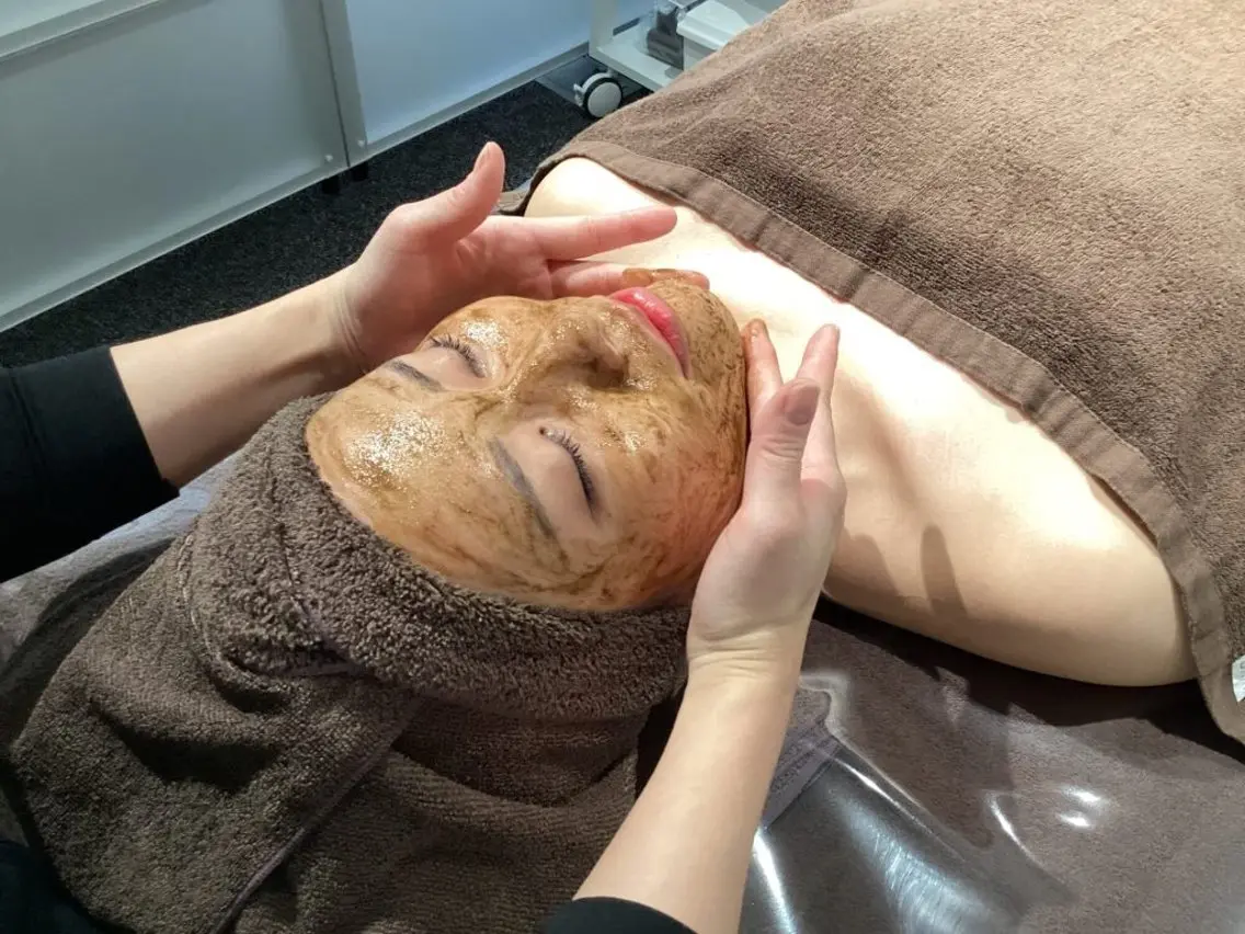 ニキビ・毛穴🌿肌育 ハーブピーリング✨のエステ・リラクイメージ