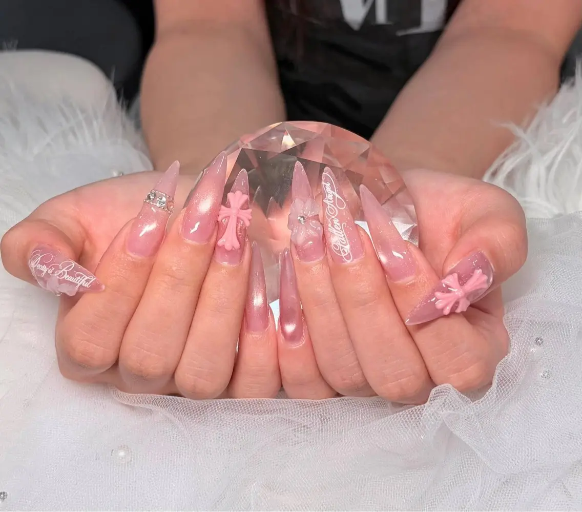 カラー パーマ ヘアアレンジ メンズ Hina chanのネイルデザイン