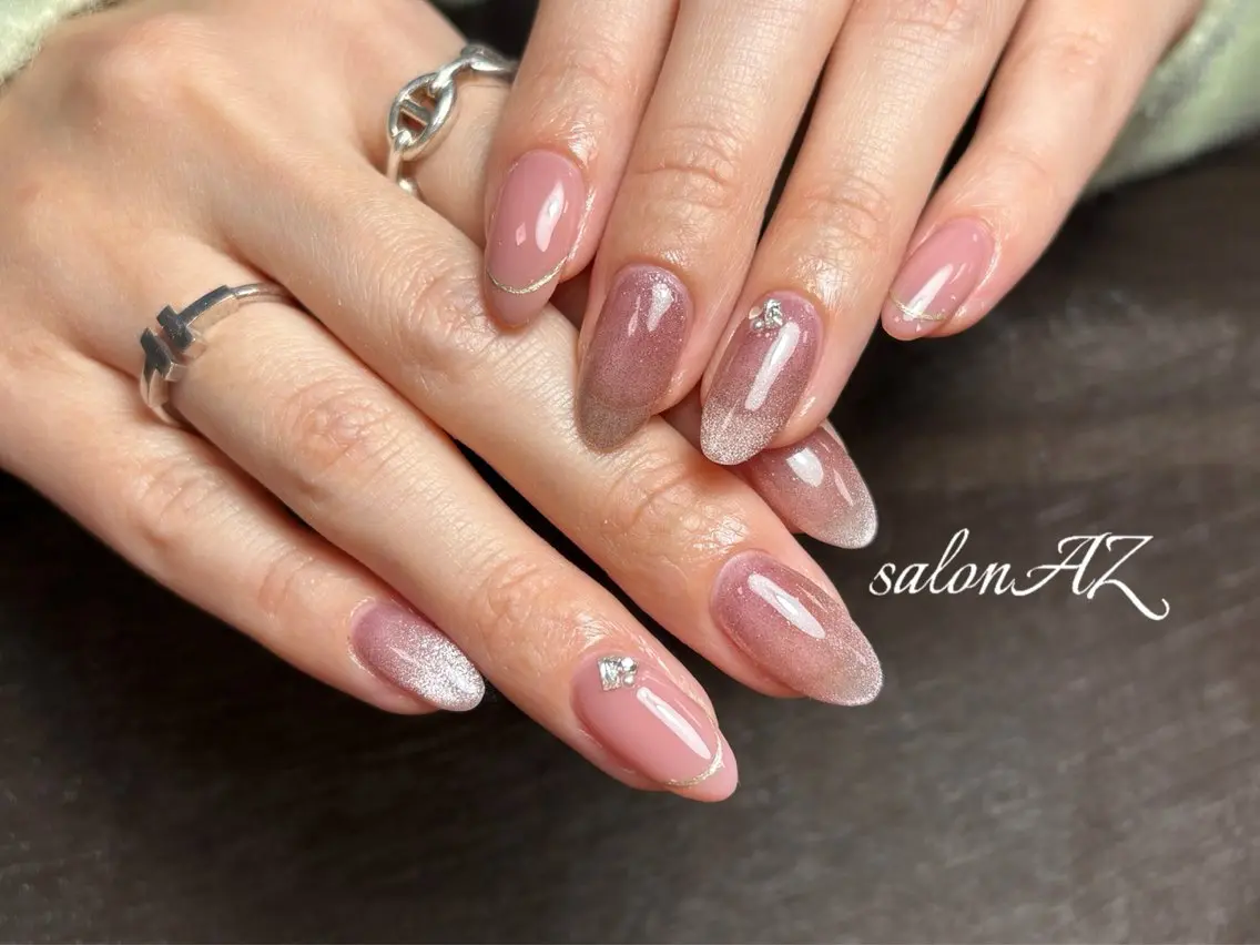 ネイル アートネイル 長さ出し フットネイル フレンチネイル ジェルネイル ハンドネイル salon AZのネイルデザイン