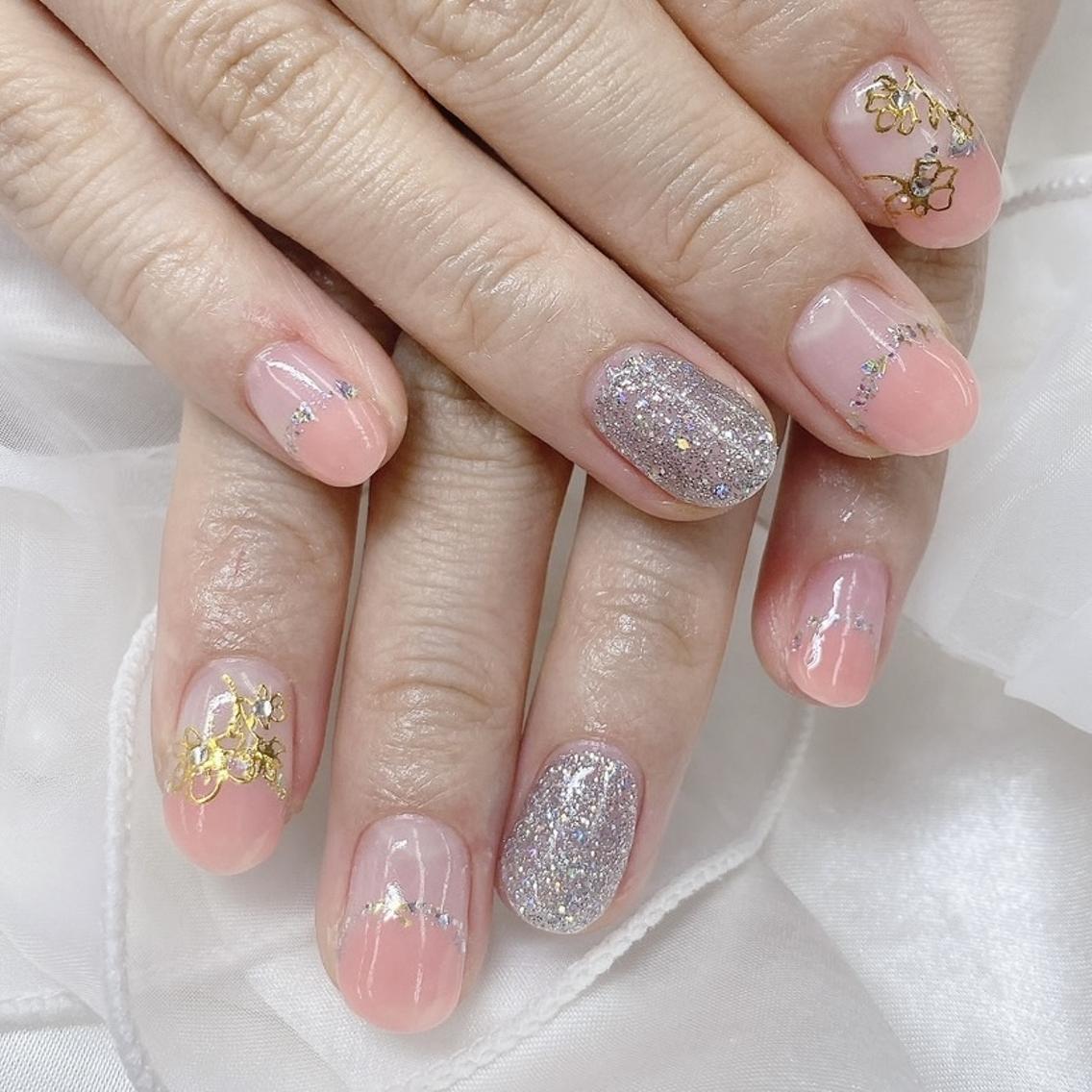 ネイル Nail salon Honey Beeのネイルデザイン