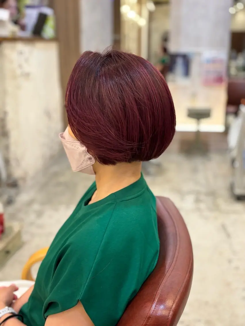 ショート カット ヘアカラー トリートメント 大川 瞳のヘアスタイル