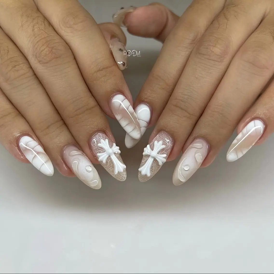 ネイル アートネイル チークネイル ドット フットネイル フレンチネイル ハンドネイル Rina Mika Nailsのネイルデザイン