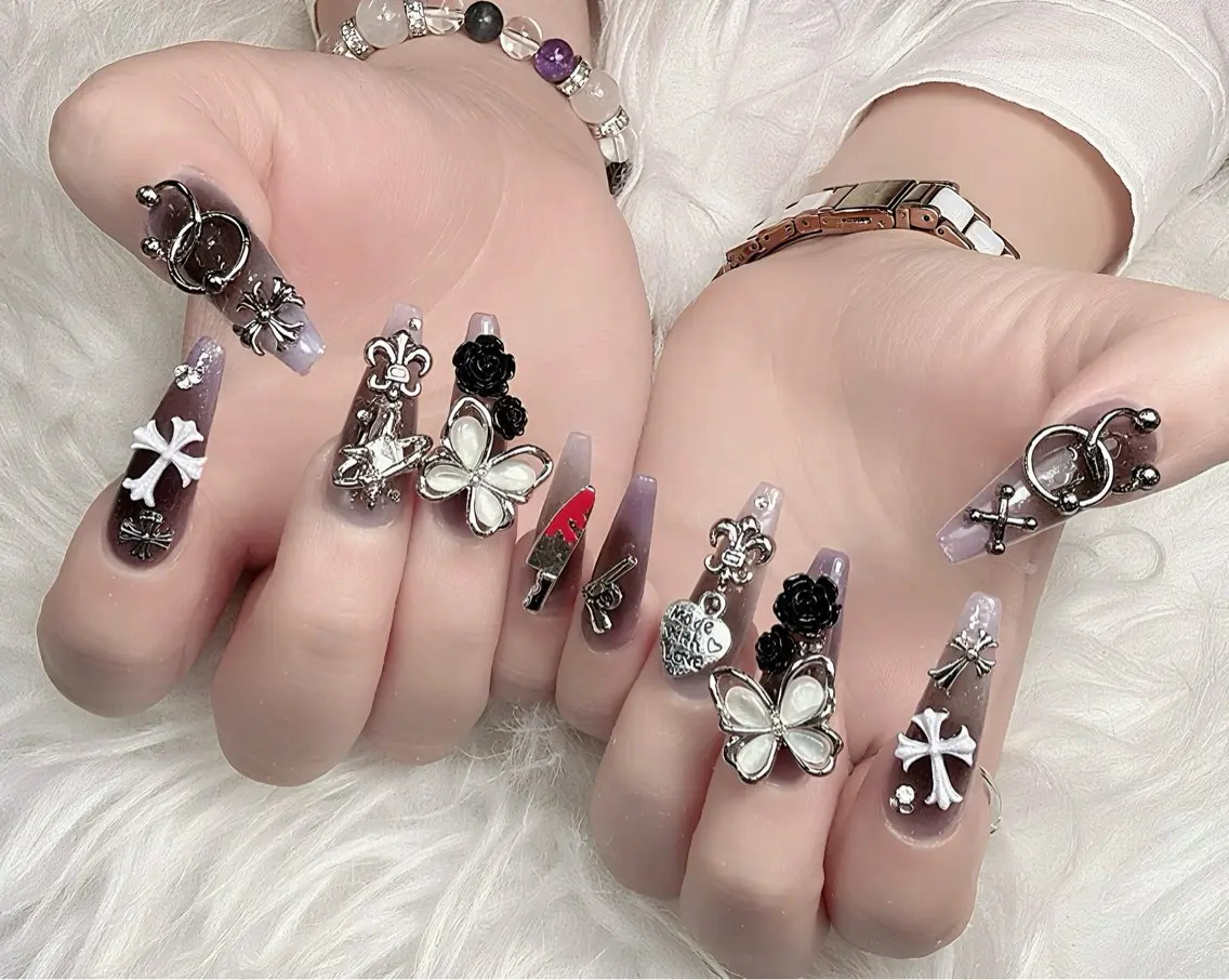 ネイル グラデーション ハンドネイル ハンドケア Gote Kawa nail salonのネイルデザイン