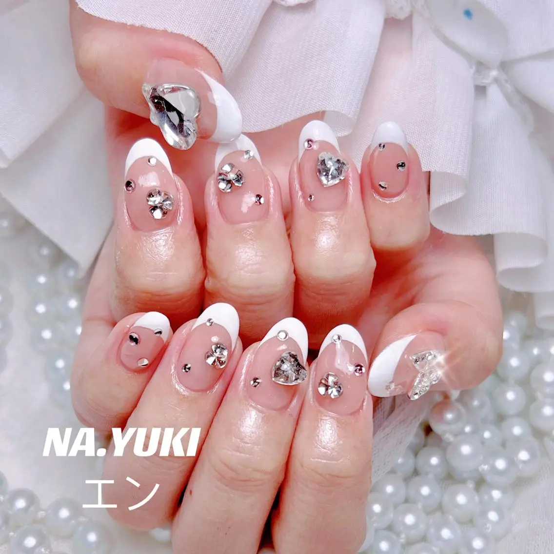 ネイル 🦋 Queenieのネイルデザイン
