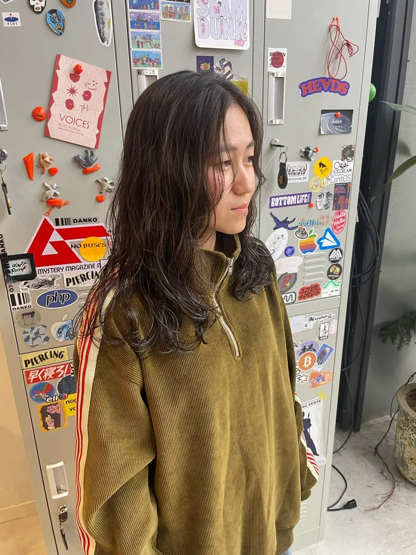 ロング パーマ 大庭 渚紗のヘアスタイル