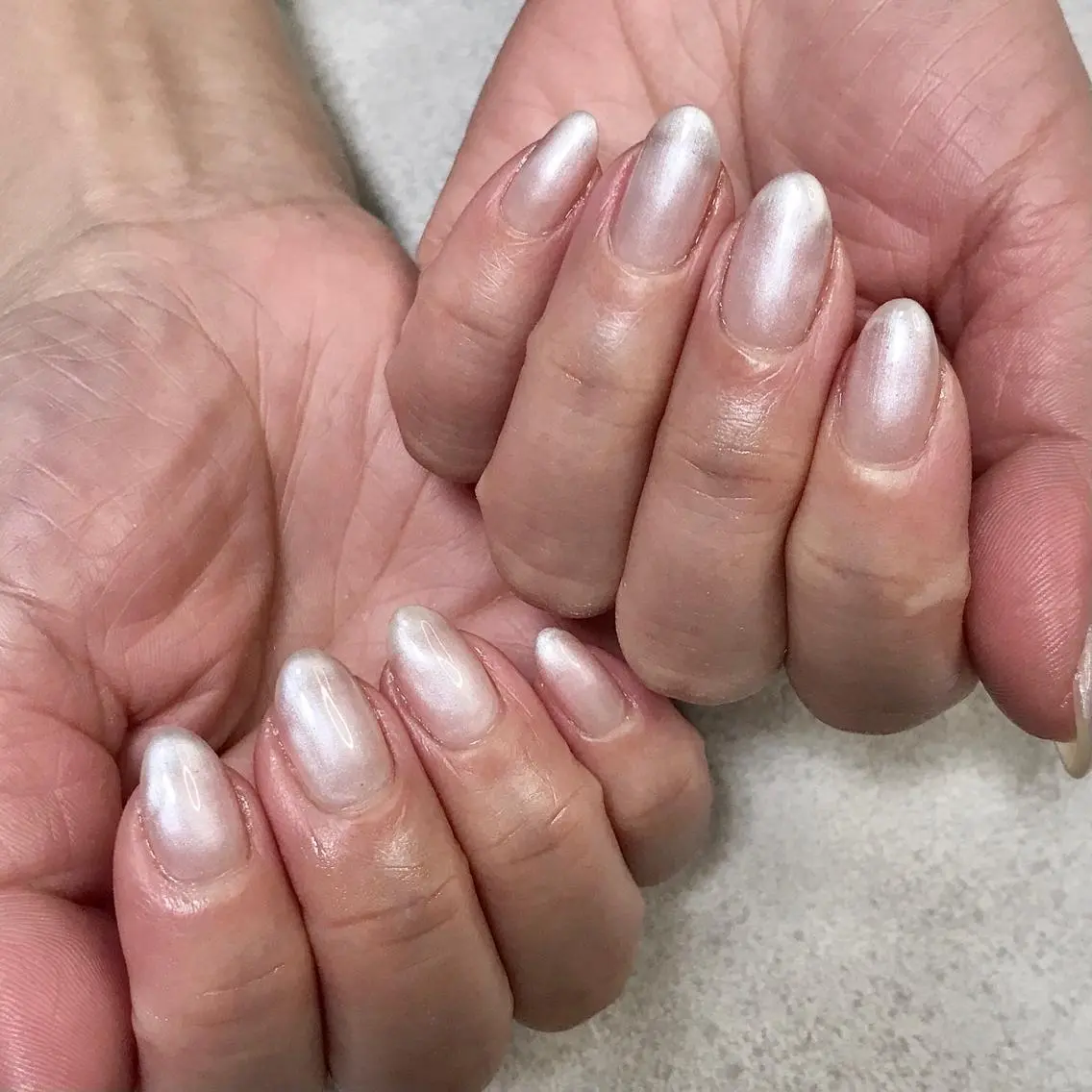 ネイル オフィスネイル ワンカラーネイル シンプルネイル ホワイト ステラ marikominoのネイルデザイン