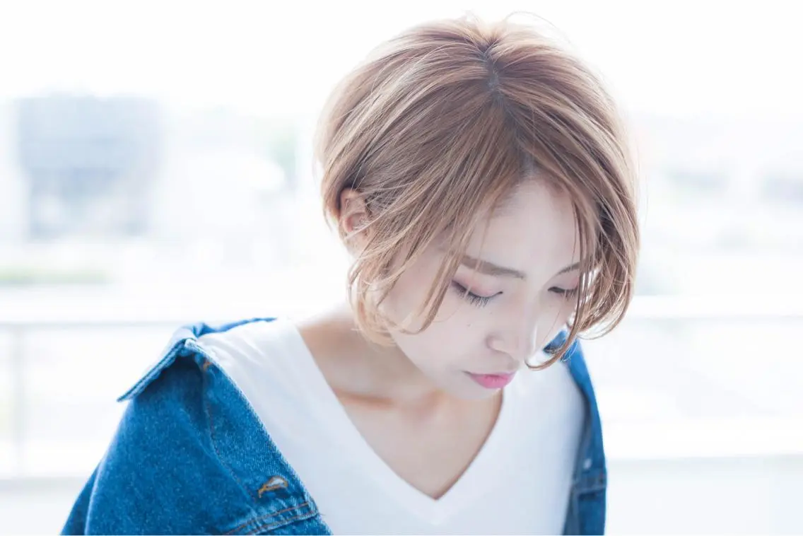 ショート カラー 小野 和摩のヘアスタイル
