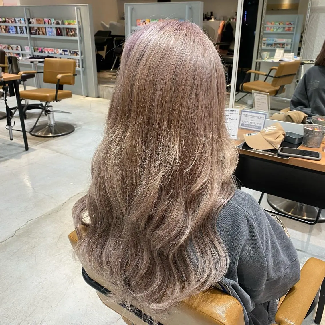 人毛エクステ80本(エクステカット込)の写真