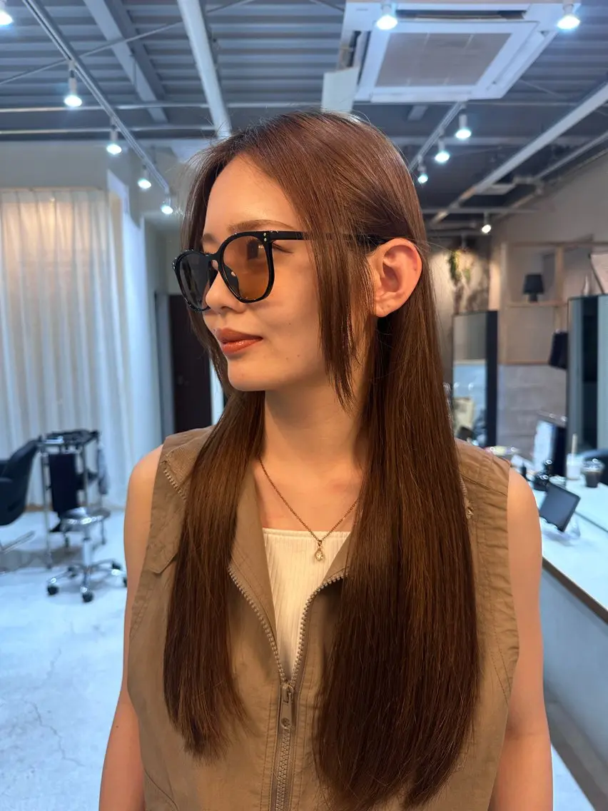 ロング Shiro RENのヘアスタイル